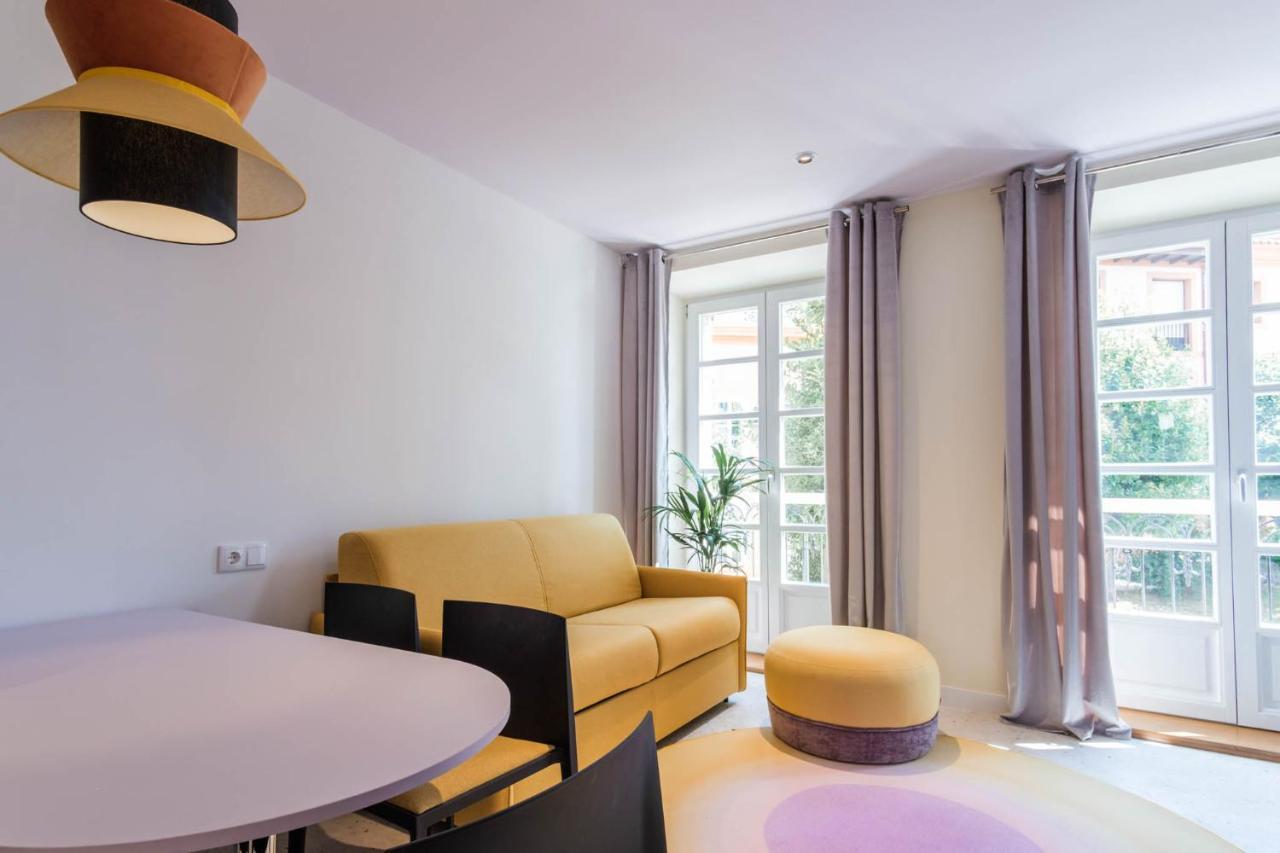 Apartamentos El Reloj Luanco Esterno foto