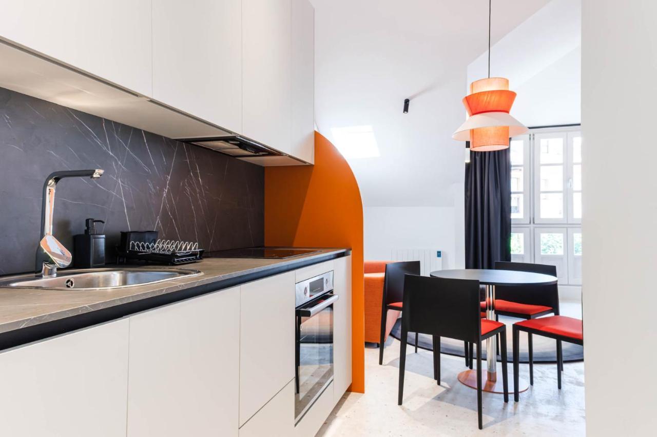 Apartamentos El Reloj Luanco Esterno foto